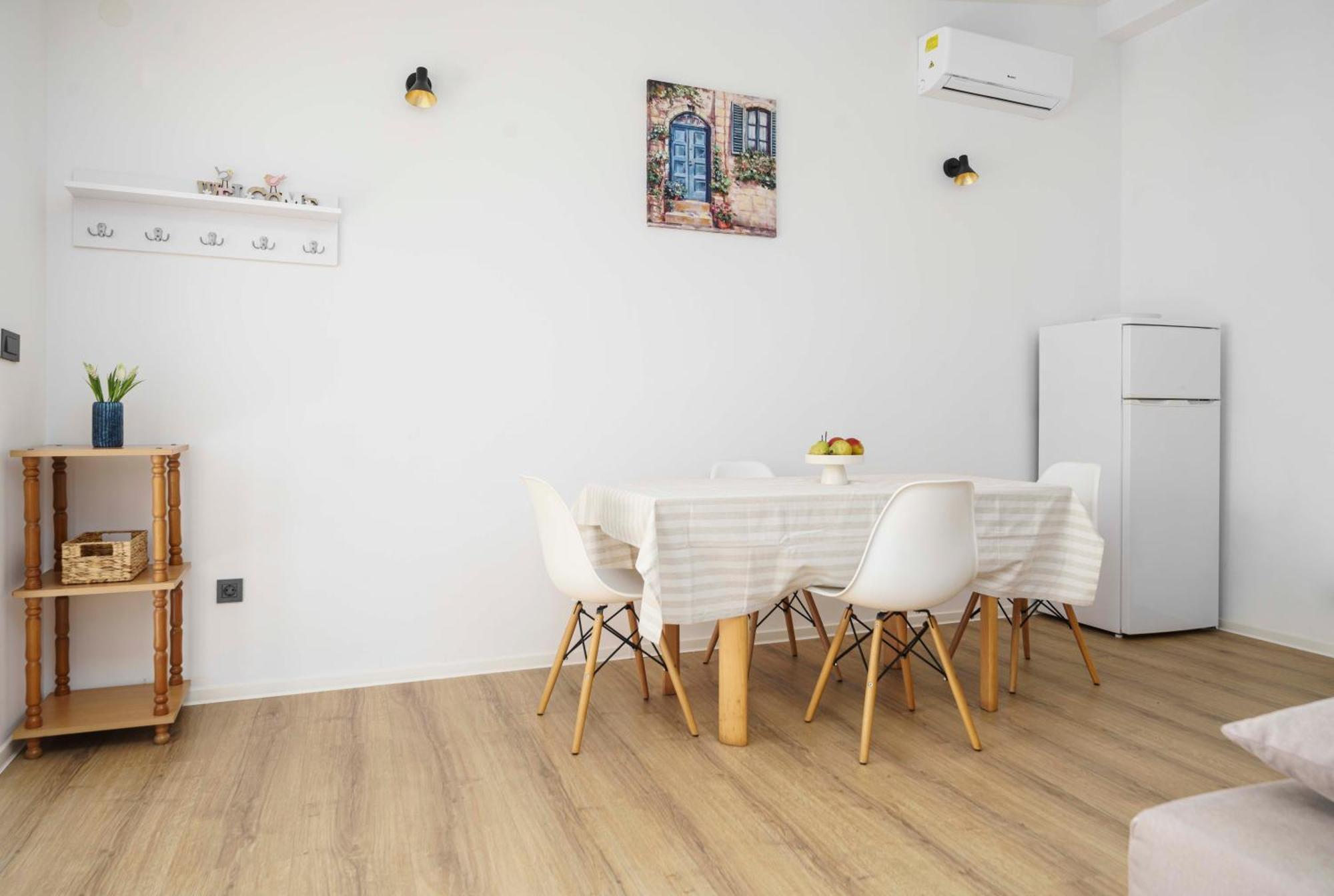 Apartments Vitis - City Centre - Free Parking Vodice Exterior foto