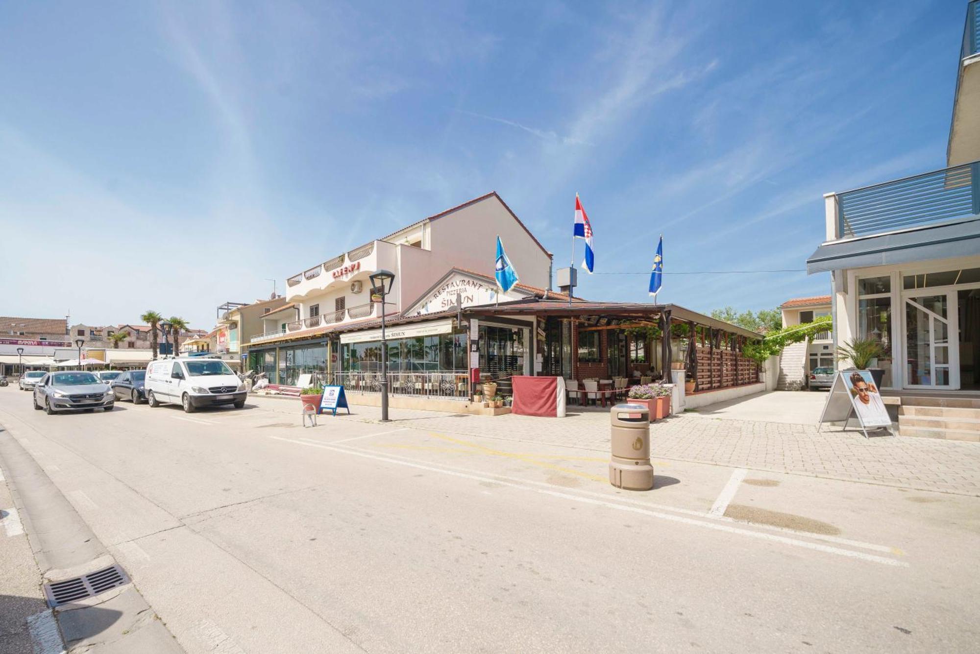 Apartments Vitis - City Centre - Free Parking Vodice Exterior foto