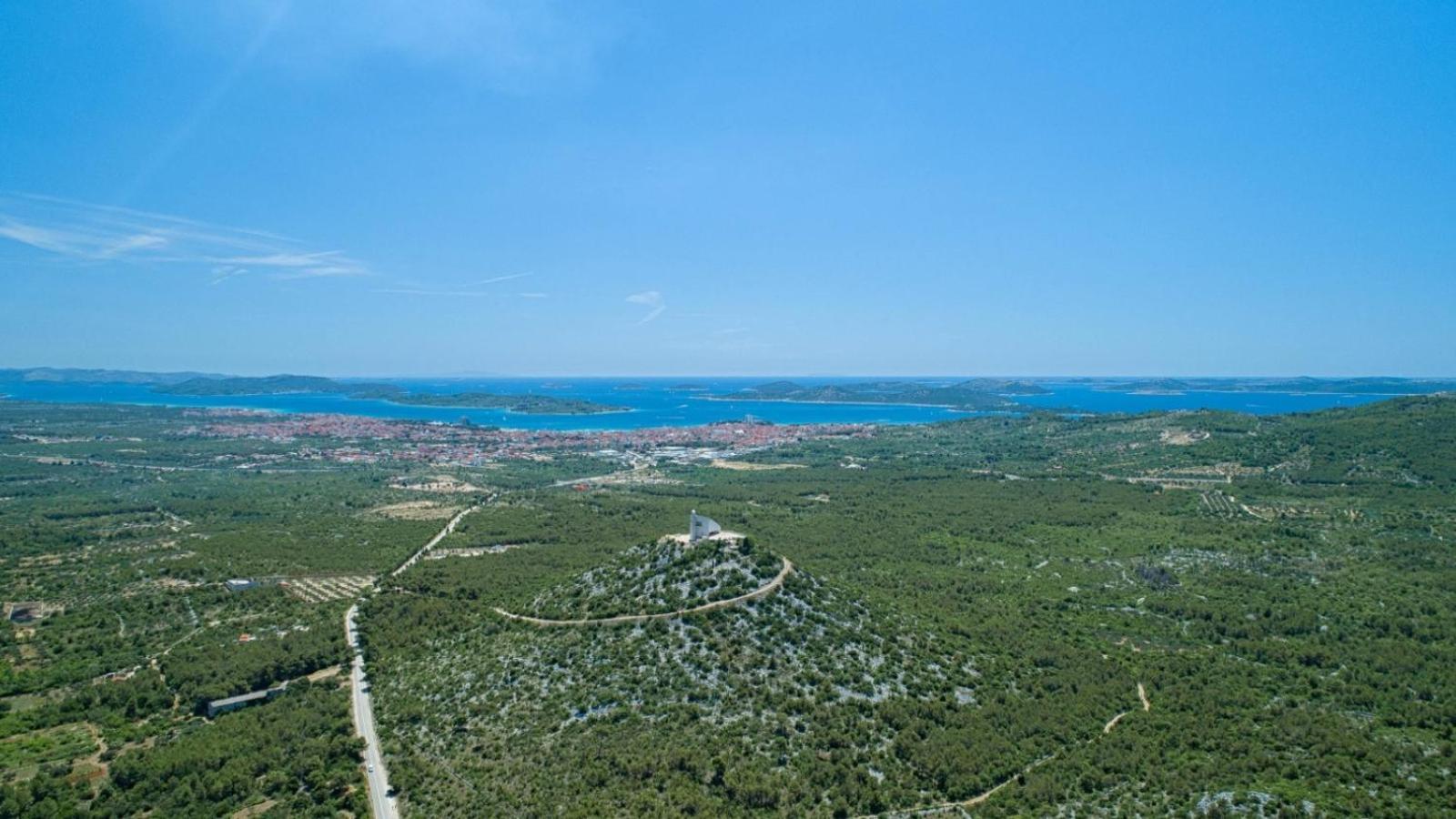 Apartments Vitis - City Centre - Free Parking Vodice Exterior foto